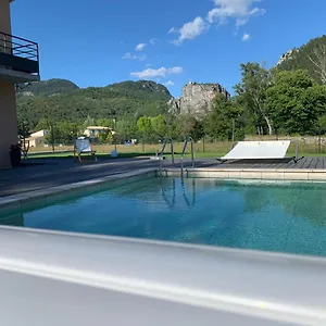 Le Long Du Verdon קסטלאנטה